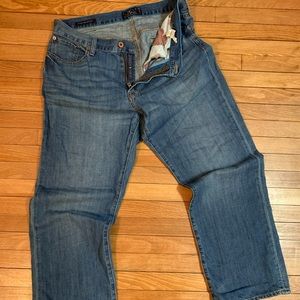 Lucky Jeans